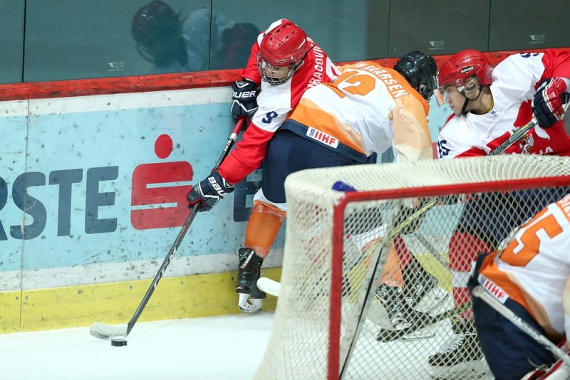 PXL_2019 IIHF U20 World Championship Division II, Group B, Netherlands vs. Serbia