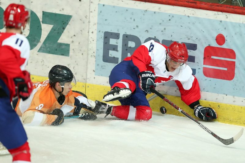 PXL_2019 IIHF U20 World Championship Division II, Group B, Netherlands vs. Serbia
