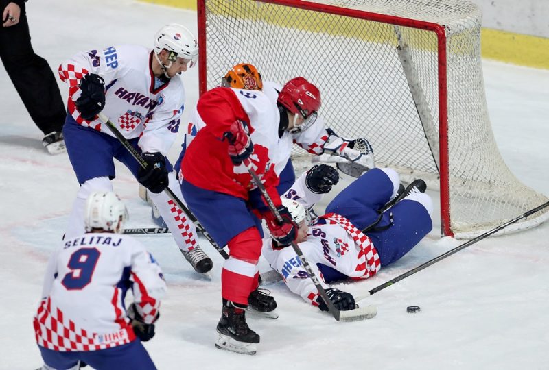 PXL_2019 IIHF U20 World Championship Division II, Group B, Croatia vs. Serbia