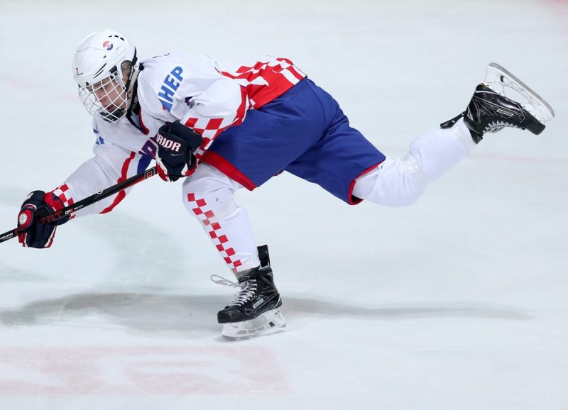 PXL_2019 IIHF U20 World Championship Division II, Group B, Croatia vs. Serbia